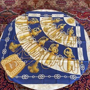 Authentic Hermes Cliquetis Carre 90 Scarf Multicolour 100% Silk Vintage